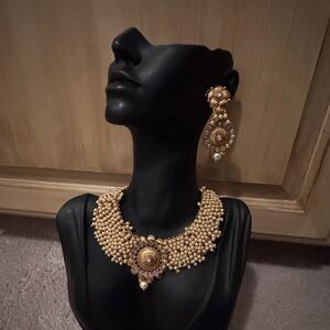 Beautiful Pearl Choker Set in Elegant Gold Pearl Necklace and Earring Set